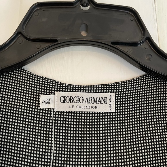 Giorgio Armani NWT Vintage 90’s Black & White Button Vest W/ Back Tie - Picture 2 of 7
